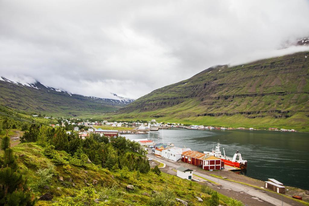 Hafaldan Hi Hostel - Harbour Building Seydisfjordur Luaran gambar